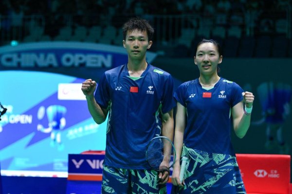 蒋振邦/魏雅欣2-1逆转顺利 国羽提前锁定混双冠亚军