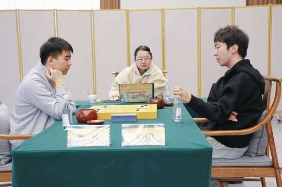 陈一纯vs党毅飞