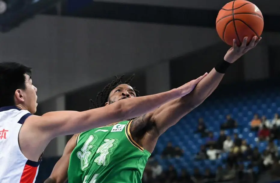 浙江广厦16分大北! 辽宁男篮2连胜，威尔斯30分，胡金秋24分