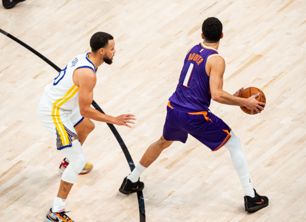 巴特勒空砍31分，好汉惨遭罚球绝杀！库里低迷，一战认清三位球星