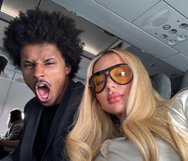 图片报：阿德耶米是曼联引援指标，他的细君但愿去欧洲大城市