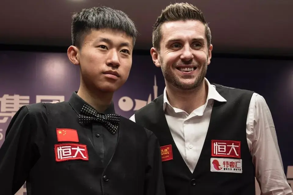中国斯诺克大胜! 5-3，02后小将常冰玉淘汰4届世锦赛冠军塞尔比