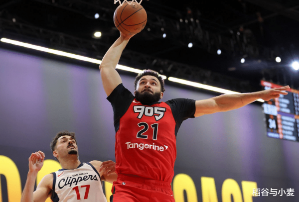 替补出场打爆了快船! 前灰熊首轮秀能否收拢契机找回自信心?