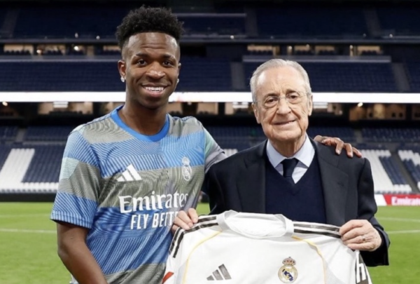 18场0球 皇马1.5亿巨星又被提前换下：伯纳乌狂嘘他 大怒提前离场