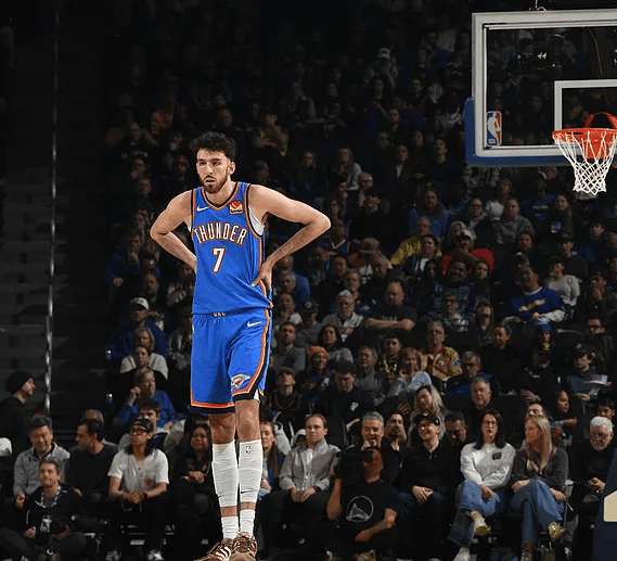 最好小心球员! 切特已成为雷霆的小心中枢, 不光能护框还能防外线