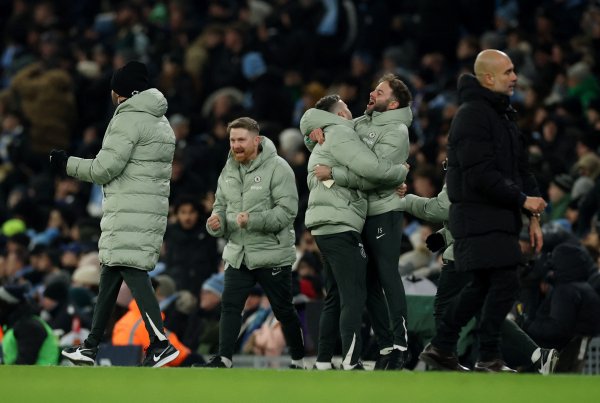 麦克法兰：罗塞尼尔有他的足球理念，他会在切尔西留住我方的印章