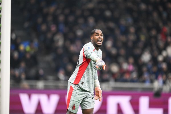 队报：米兰有望续约迈尼昂，阿莱格里和门将诠释菲利皮作用雄壮